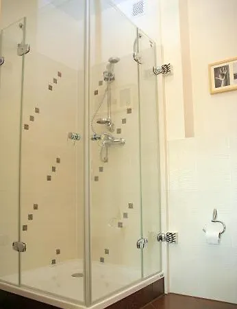 Privatunterkunft Lena *